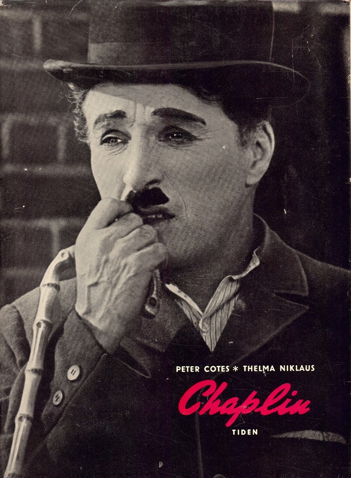 Charlie Chaplin. Hans liv og verk. Med forord av W. Sommerset Maugham. Norsk utgave ved Per Wollebæk. Tiden Norsk Forlag,